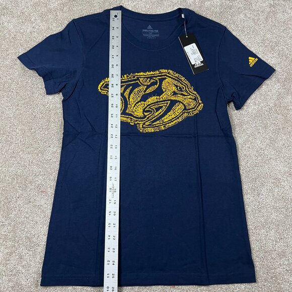 Adidas Womens S Blue Nashville Predators Hockey Round Neck SS Amplifier Tee NWT - Picture 5 of 5